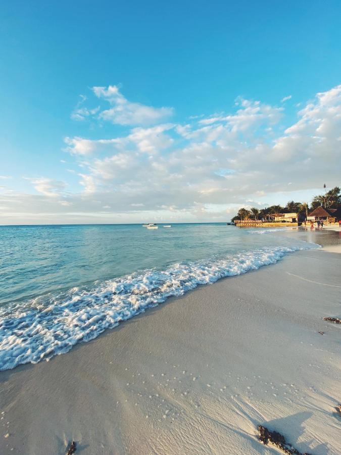 Crystal Beach Nungwi Bagian luar foto