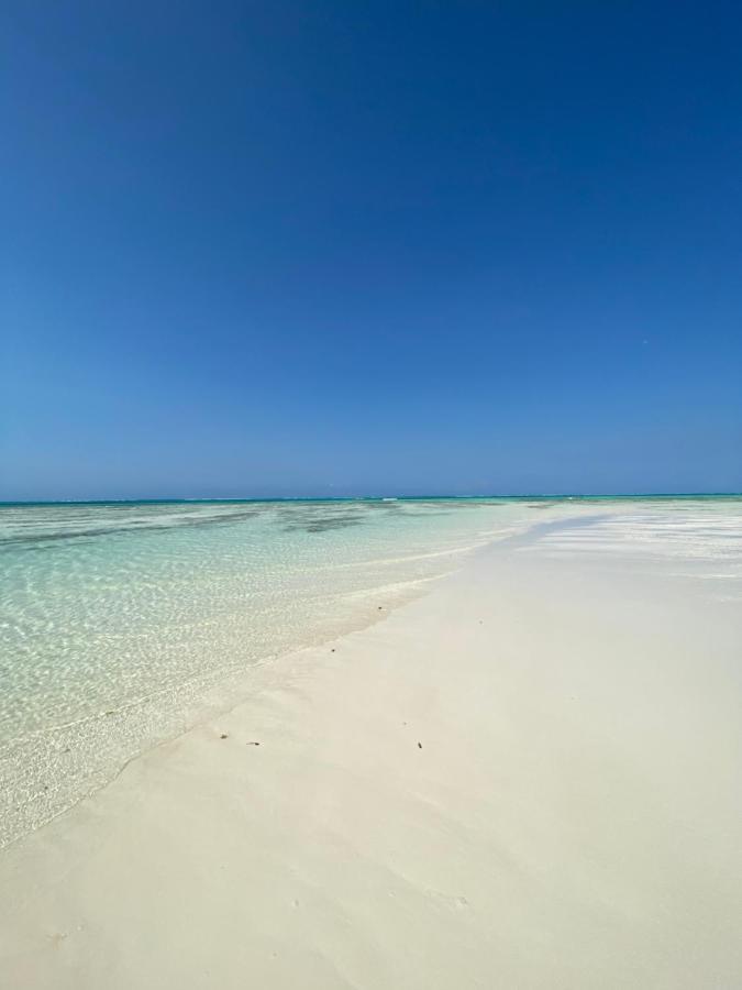 Crystal Beach Nungwi Bagian luar foto