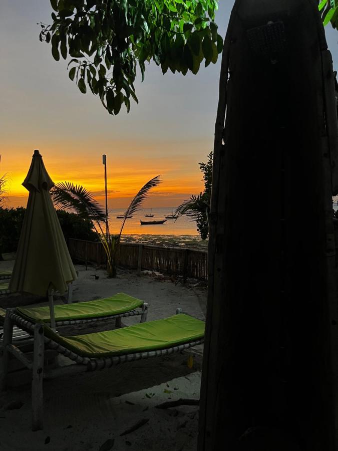 Crystal Beach Nungwi Bagian luar foto